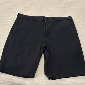 GAP Men's Flat Front Shorts